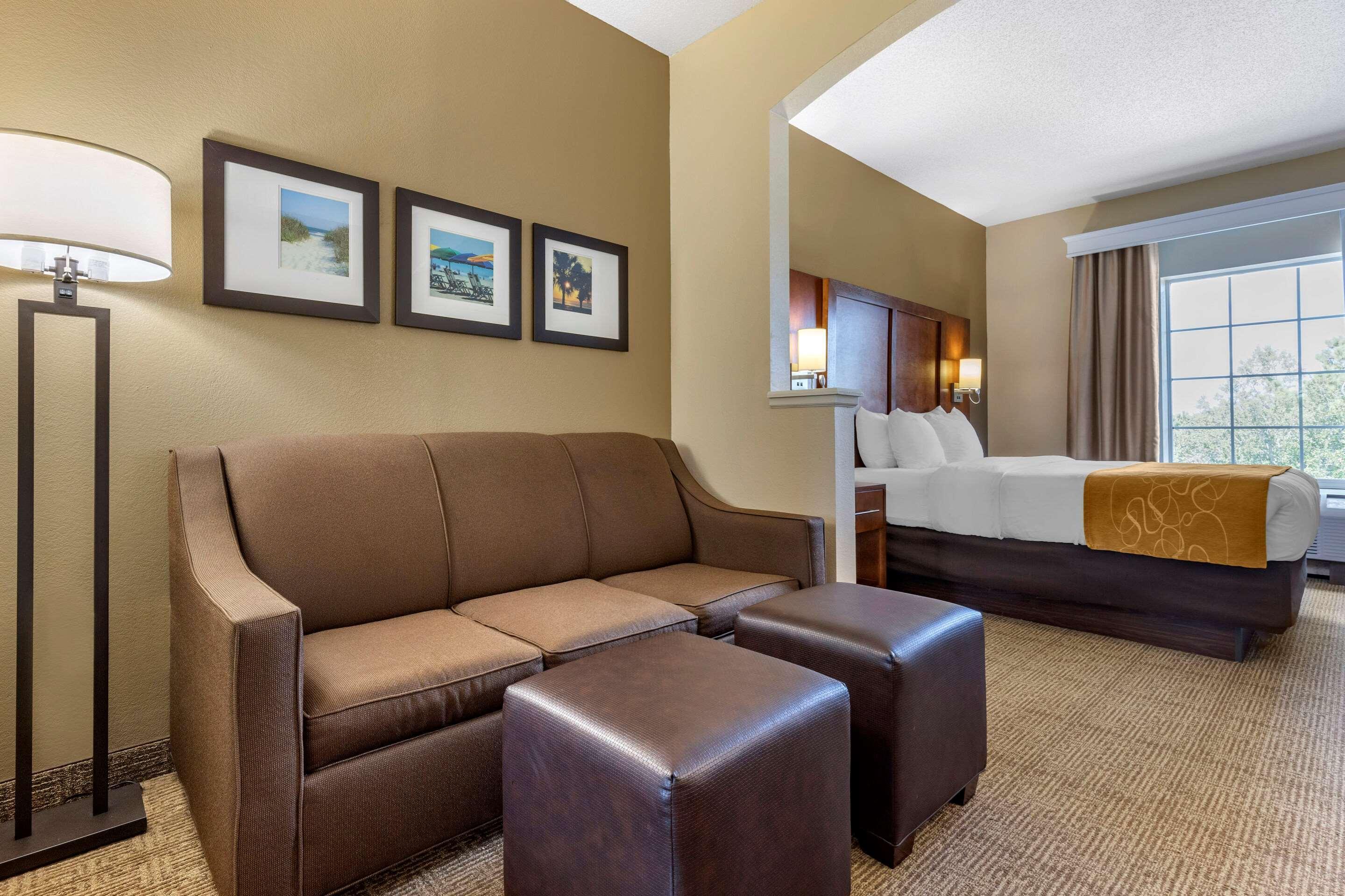 Comfort Suites Myrtle Beach Central Exterior foto