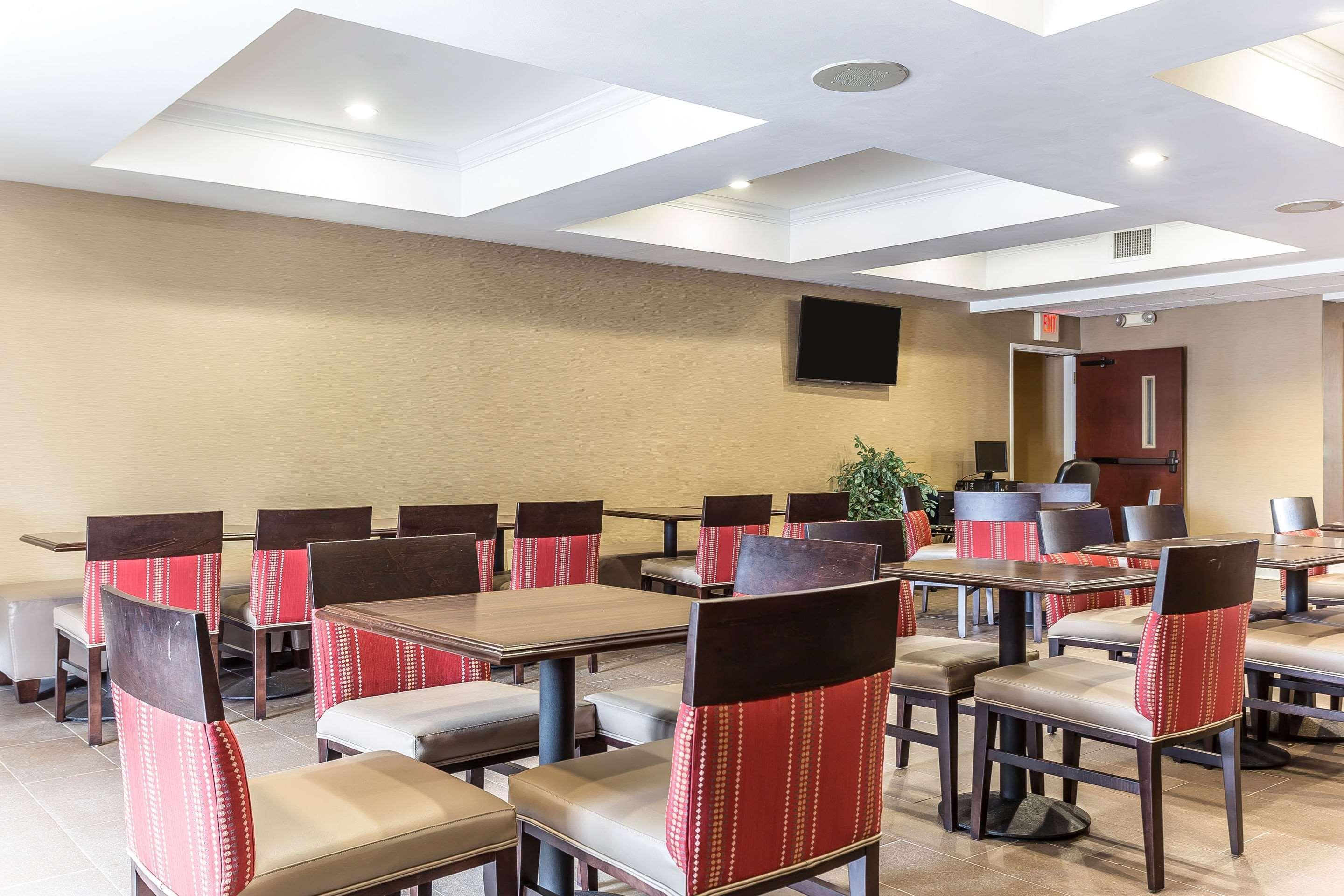 Comfort Suites Myrtle Beach Central Exterior foto