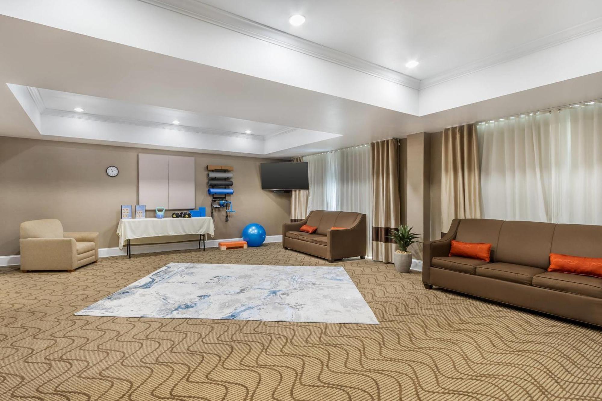 Comfort Suites Myrtle Beach Central Exterior foto