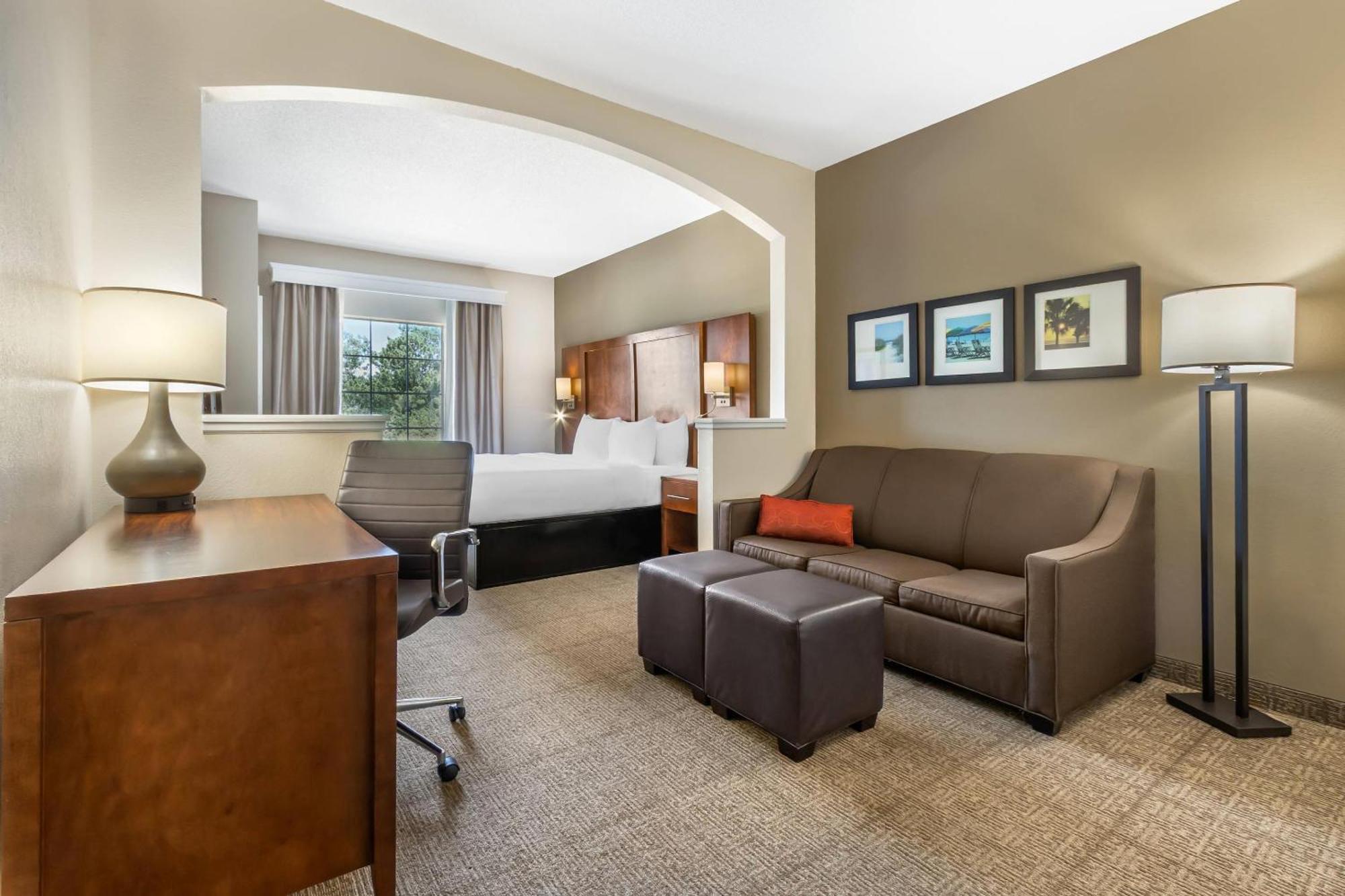 Comfort Suites Myrtle Beach Central Exterior foto